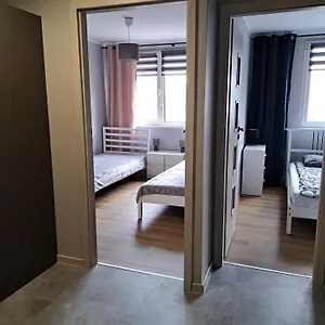 apartament-aqua-centrum-borowska.hotelswroclaw.com/